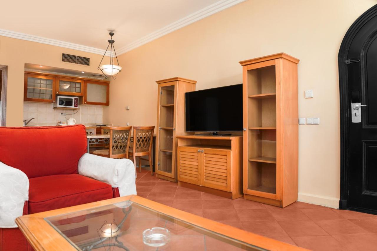 Hotel Sharm Dreams Vacation Club - Aqua Park Exterior foto A typical apartment